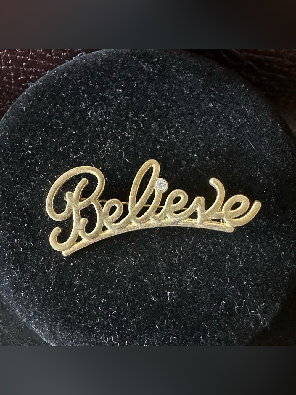 Vintage golden believe rhinestone brooch pin.